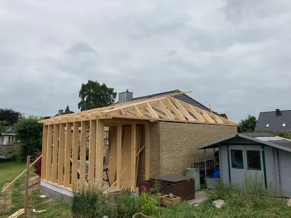 Dachstühle und Gauben